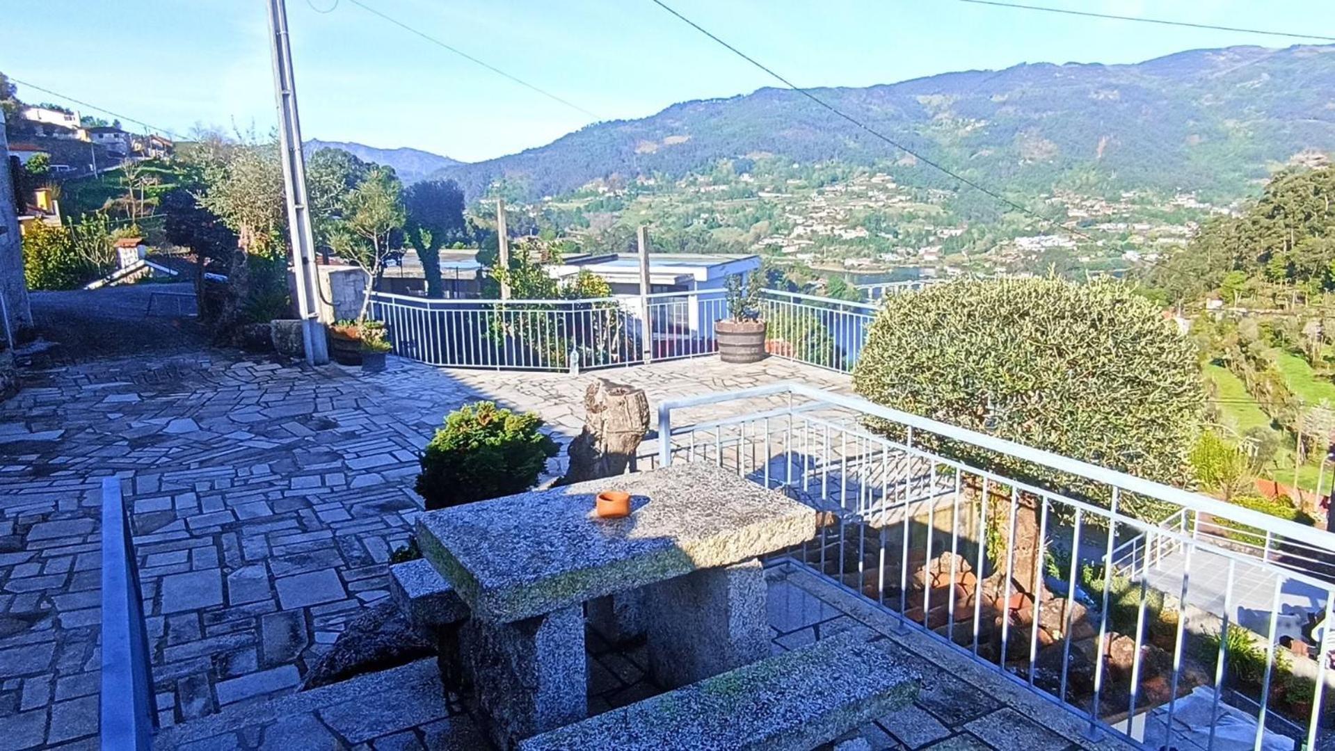 Casa Da Lage - - Piscina Privada - Vistas Rio, Campo E Montanha Holiday home